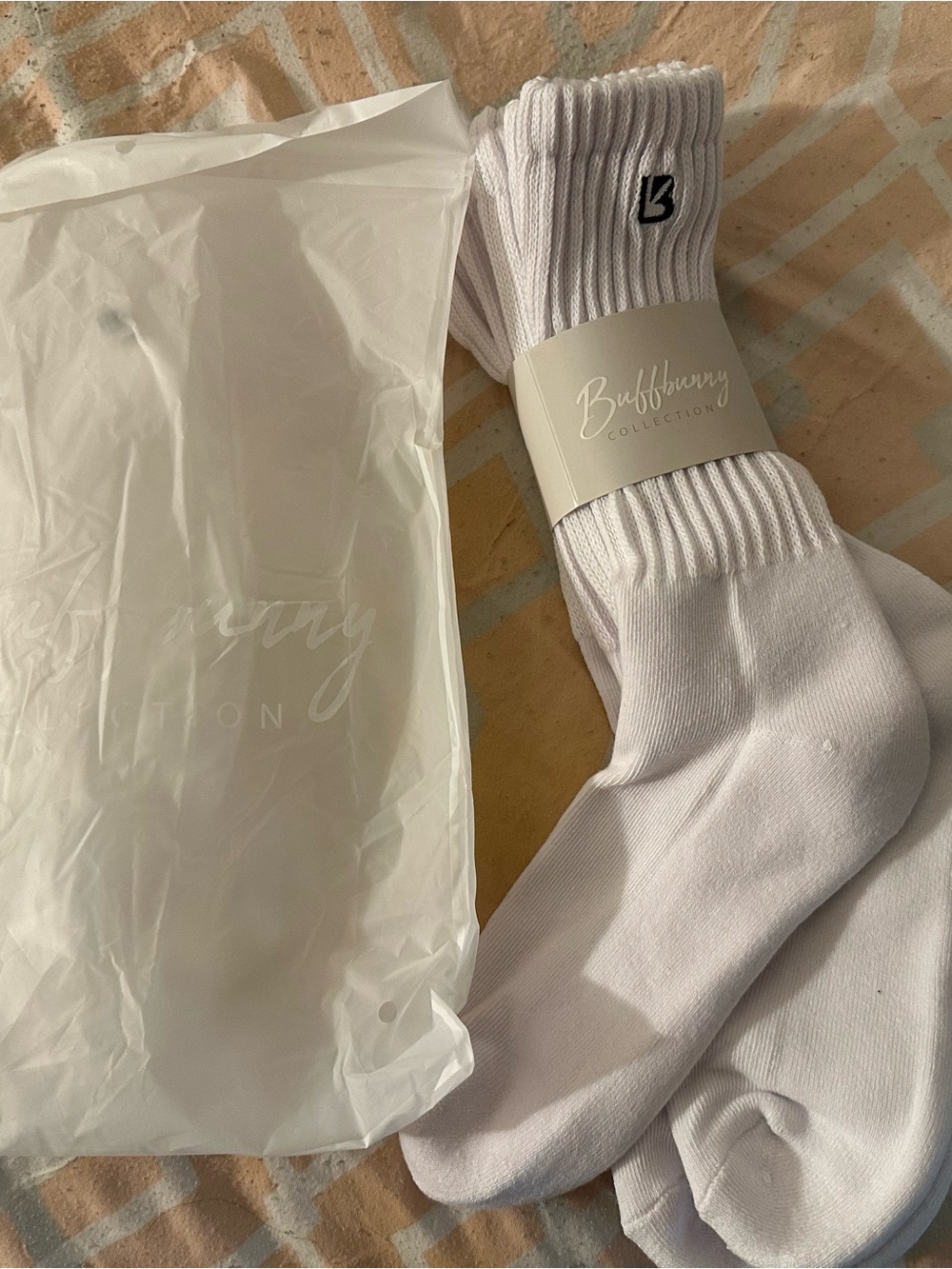 BuffBunny White Ribbed Crew Athletic Socks